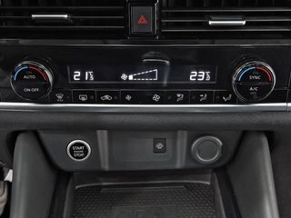 Nissan Qashqai DIG-T 103kW N-Connecta