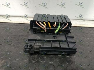 9675878480 CAJA RELES /FUSIBLES CITROEN BERLINGO F