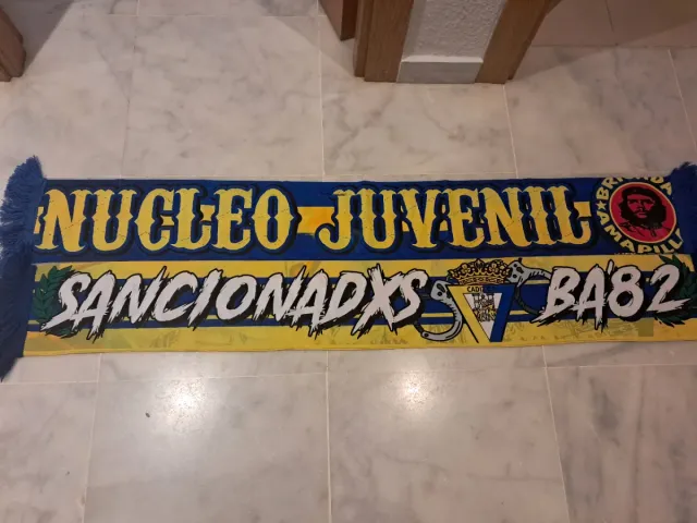 Lote 2 bufandas ultras Brigadas Amarillas Cádiz