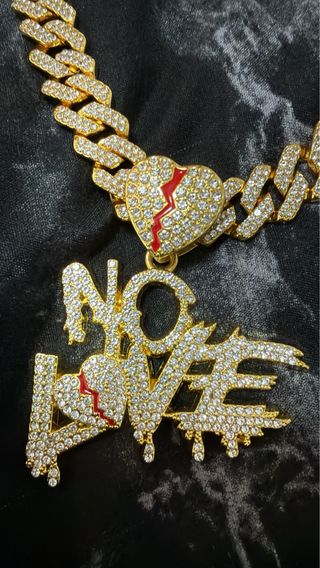 Cadena No Love Corazón Roto Oro