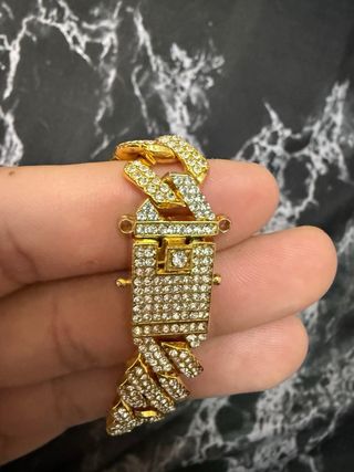 Cadena No Love Corazón Roto Oro