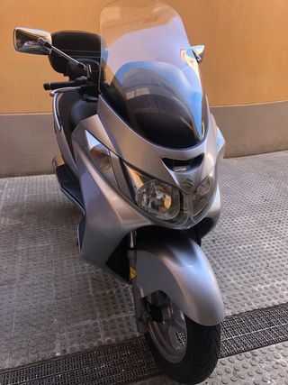 Suzuki Burgman 400 - 2005