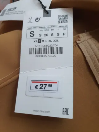 Blazer efecto ante Zara