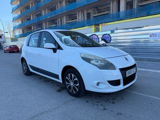 Renault Scenic 2010