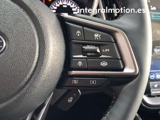 Subaru Outback 2.5i Active CVT Lineartronic AWD