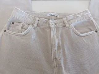 Pantalón beige