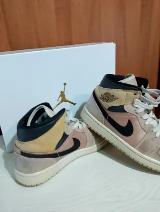 Nike Air Jordan 1 Mid Beige/Rosa Tg 40