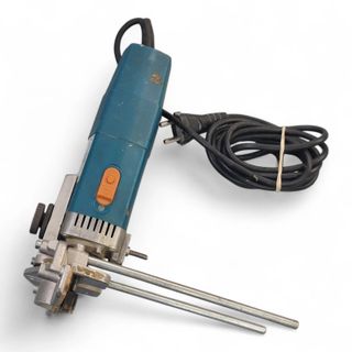 FRESADORA VIRUTEX FR 92 550W