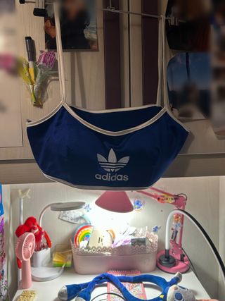 Top Adidas Blu con Spalline Sportive Taglia S