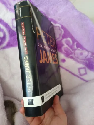 Libro Peter James Una muerte es sencilla