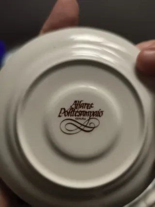 6 Tazas de café y 7 Platillos Porcelana