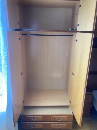 Mueble de habitación completo madera