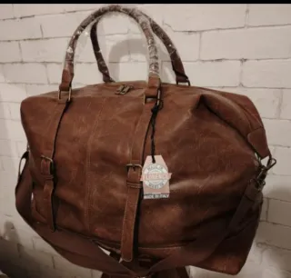 Borsone in pelle nuovo color cuoio