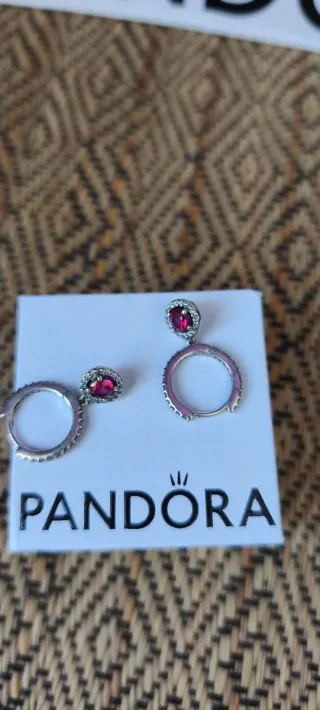 Pendientes Originales Pandora de Aro Timeless.