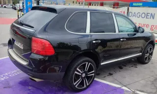Porsche Cayenne 2004