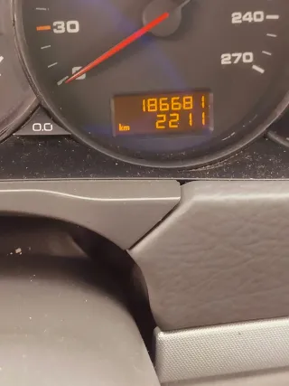 Porsche Cayenne 2004