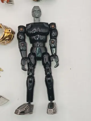 Cavalieri dello Zodiaco Bandai 2001