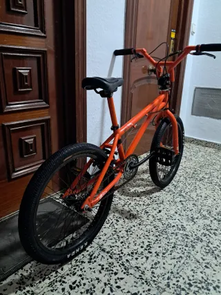 Gt bikes bmx Orange 20"