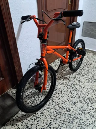 Gt bikes bmx Orange 20"
