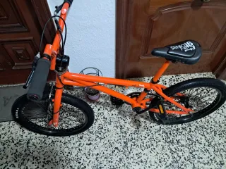 Gt bikes bmx Orange 20"