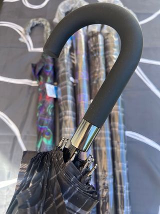 Paraguas de adulto nuevos a estrenar