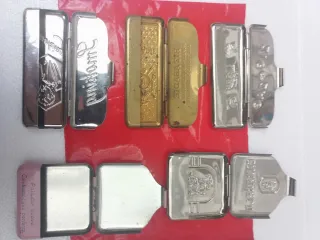 Cajas metálicas para papel de cigarrillos