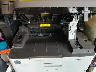 Impresora Láser Color Samsung C460W WiFi