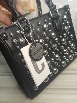 Borsa Coconuda Nera con Borchie