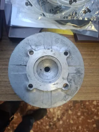 Gruppo testata Vespa 125 Piaggio