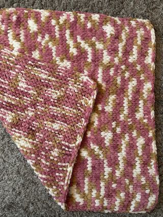 Manta infantil hecha a mano 70x90