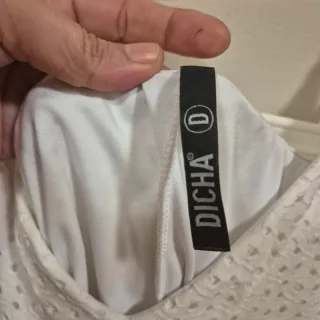 Vestido blanco broderie con enagua