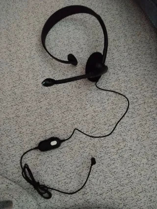 Auriculares Xbox 360 no se hace envíos solo en per
