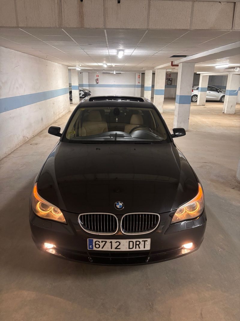 BMW Serie 5 2005 M - foto 1