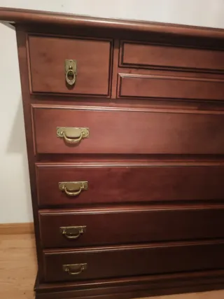 Cómoda y 2 Mesitas de Noche Madera