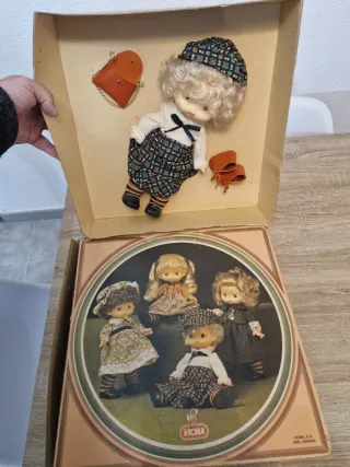 Antigua Muñeca Vicma Melina en Caja