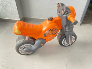 Moto infantil Molto Naranja