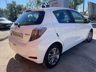 Toyota Yaris 2014 1.3 VVT-i 101cv AUTOMATICO !!!