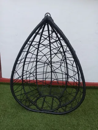 Silla columpio huevo negra