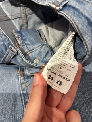 Pantalón pitillo azul