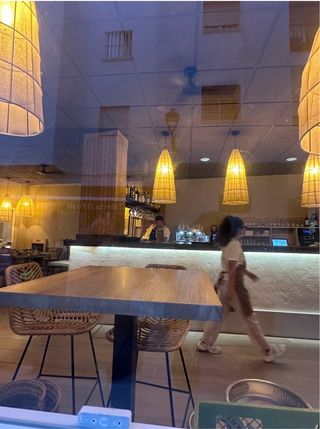 Lámpara colgante de tela y metal