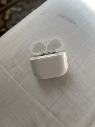 Caja de Carga AirPods Apple Blanca
