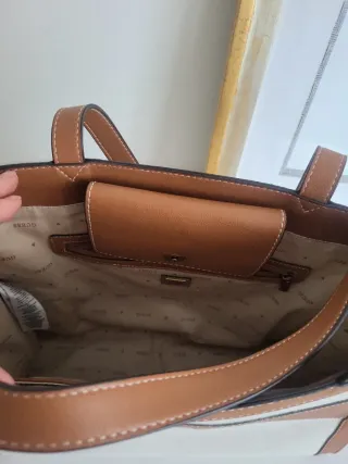 Bolso Guess Beige y Camel Piel