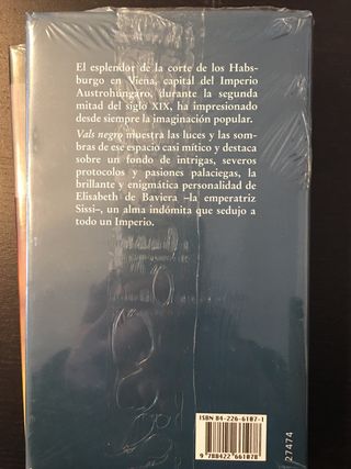 5 LIBROS NUEVOS, PRECINTADOS.