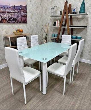 Mesa de comedor cristal y metal