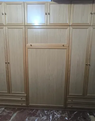 Cama abatible madera con armarios,venta urgente!!!