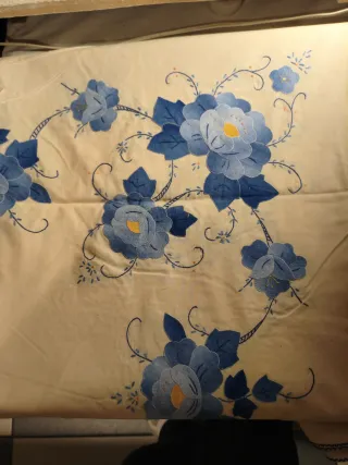 Mantel y servilletas Vintage para 12 comensales ñ