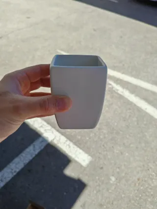 Vaso cerámica blanco para cepillos de dientes