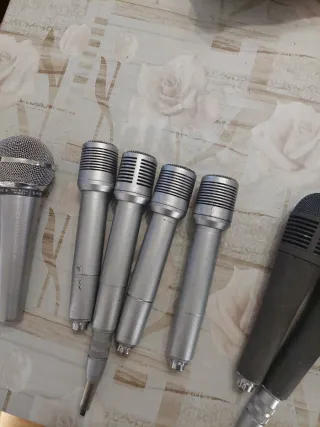 Set 6 Microfoni Argento e Nero