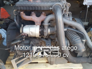 OM904 Mercedes Atego 1218 818 diésel 177-2