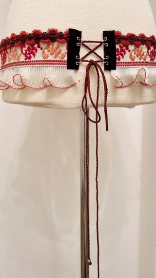 Cintura danza Tribal Fusion bordeaux con volant